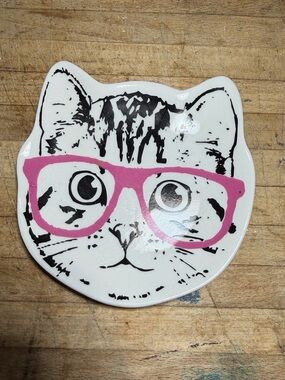 Stephanie Imports Cat with Pink Glasses Ceramic Trinket
Plate